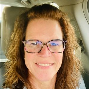 Meet your Posher, Nikki